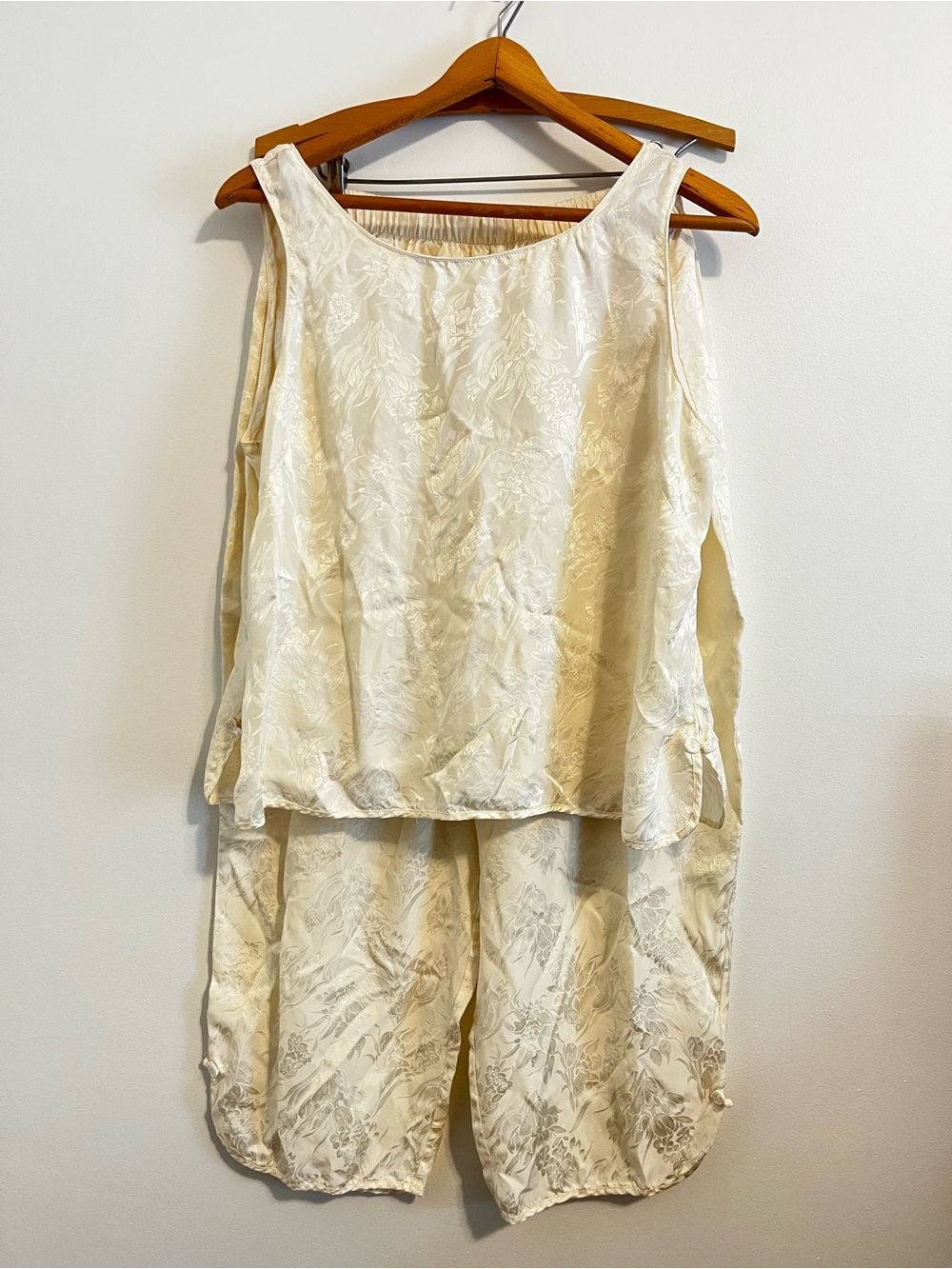 Vintage Private Luxuries 100% Silk Pajama Set Ivory Floral Jacquard Lounge Luxe - Picture 2 of 13